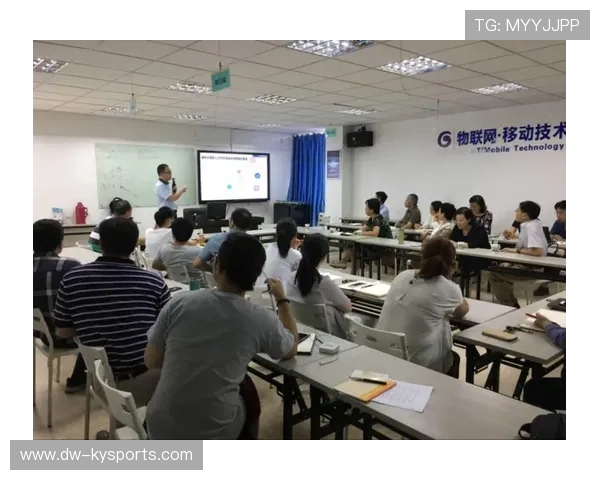 世界篮球学院在教学中加强实践实训与行业项目合作，世界大学篮球联赛