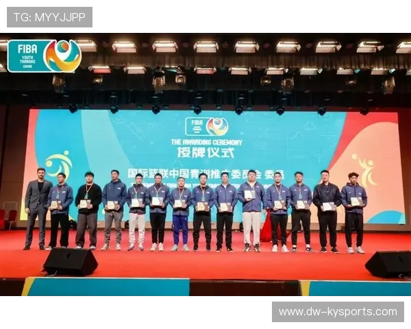 国际篮球青训联盟推广城市与乡村教练互派制度，国际篮联教练员培训